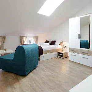 Apartment Centrally Located Seagull Kroatien